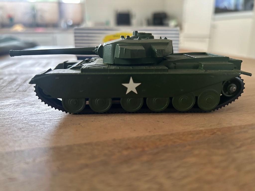 Dinky Supertoy 651 Centurion Tank, Ophalen of Verzenden, Zo goed als nieuw