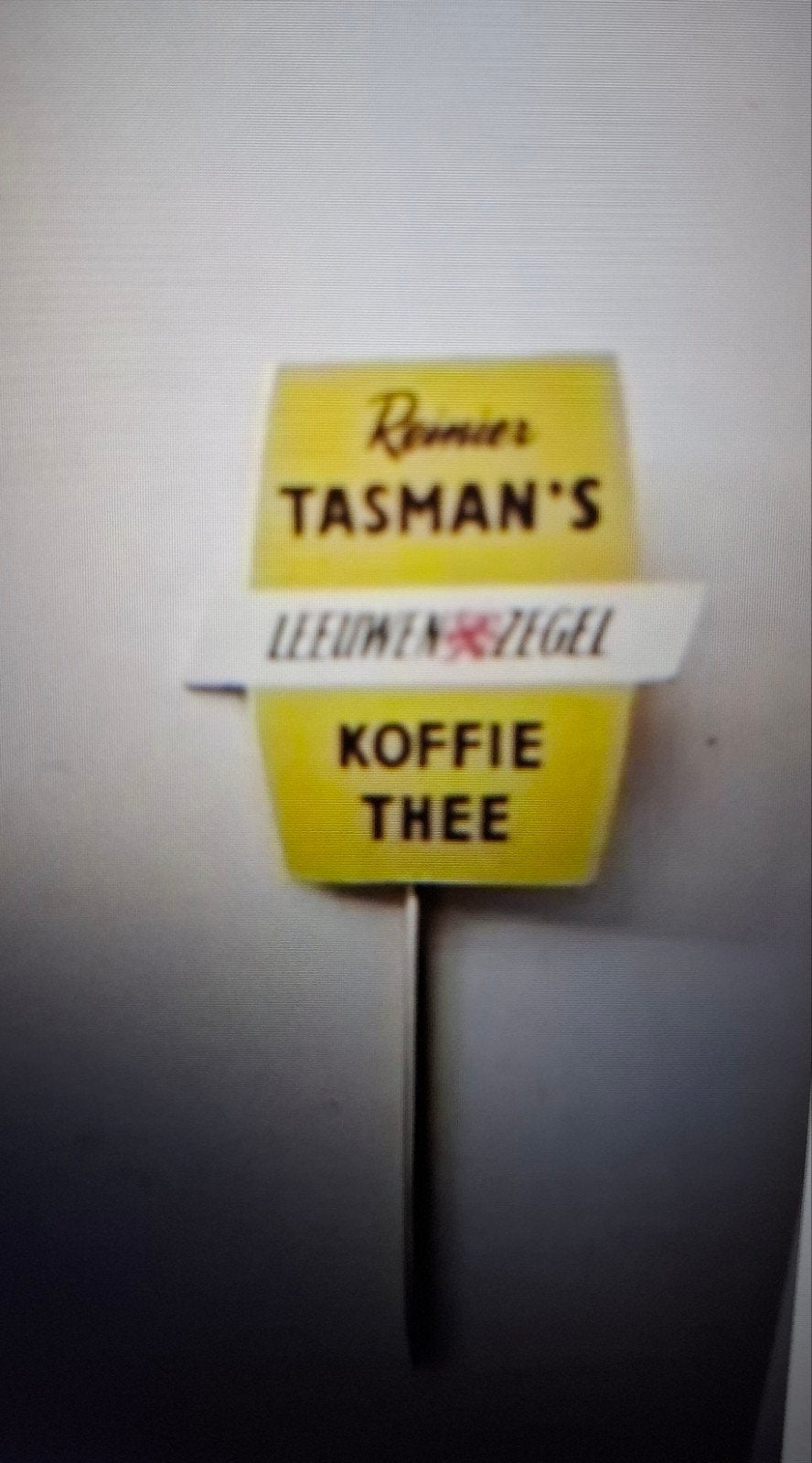 Speldje Reinier Tasman's Leeuwenzegel koffie en thee, Ophalen of Verzenden, Zo goed als nieuw, Merk, Speldje of Pin