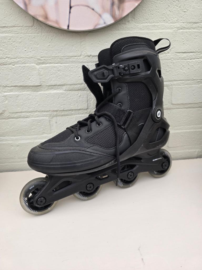 Zwarte Inline Skates - Maat 46 Oxelo, Sport en Fitness, Skeelers, Overige merken, Heren, Ophalen of Verzenden, Zo goed als nieuw