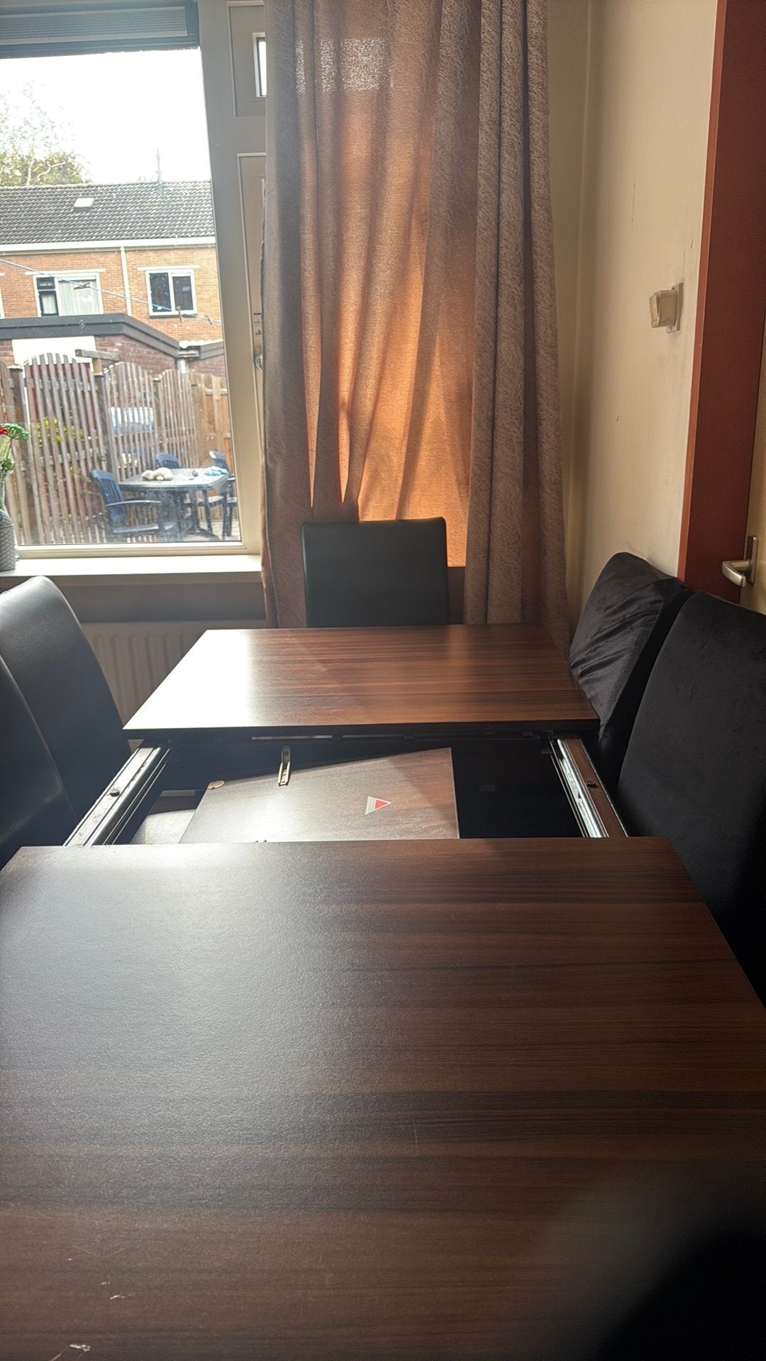 Eettafel met 6 leer stoelen, Huis en Inrichting, Ophalen, Gebruikt, Vierkant, 50 tot 100 cm