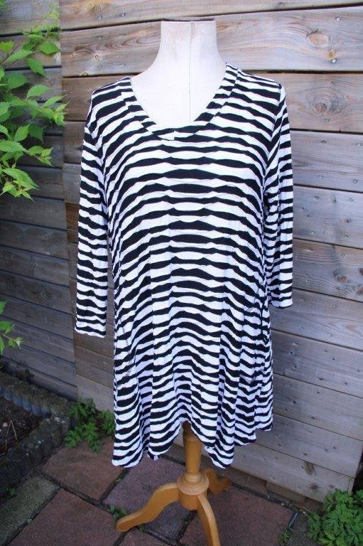 Tuniek zwart/ wit Pont Neuf mt L A-lijn Vaste prijs, Kleding | Dames, Wit, Maat 42/44 (L), Ophalen of Verzenden, Zo goed als nieuw
