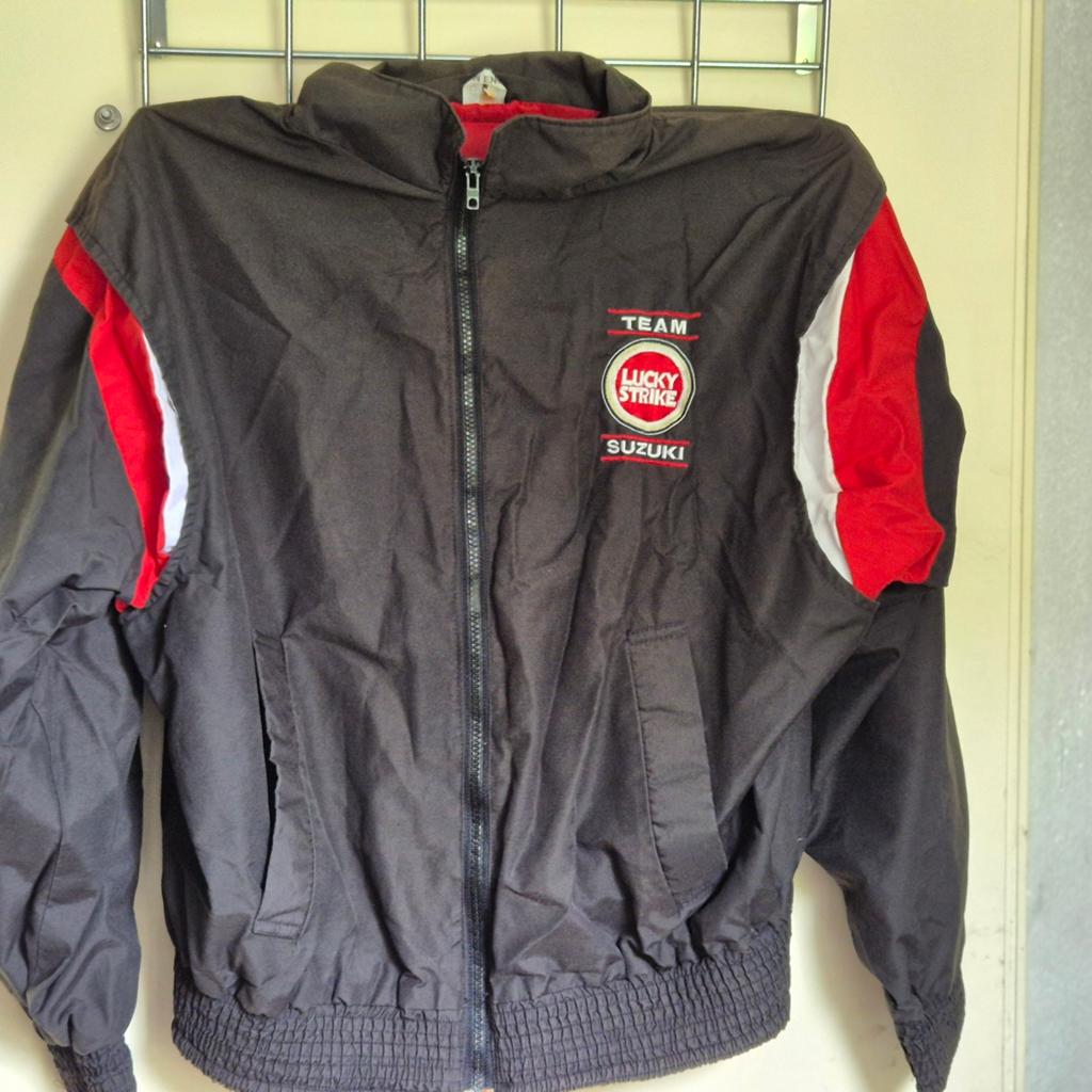 Originele team Lucky strike suzuki jas 1990, Kleding | Heren, Jassen | Zomer, Ophalen of Verzenden, Zo goed als nieuw, Maat 56/58 (XL)