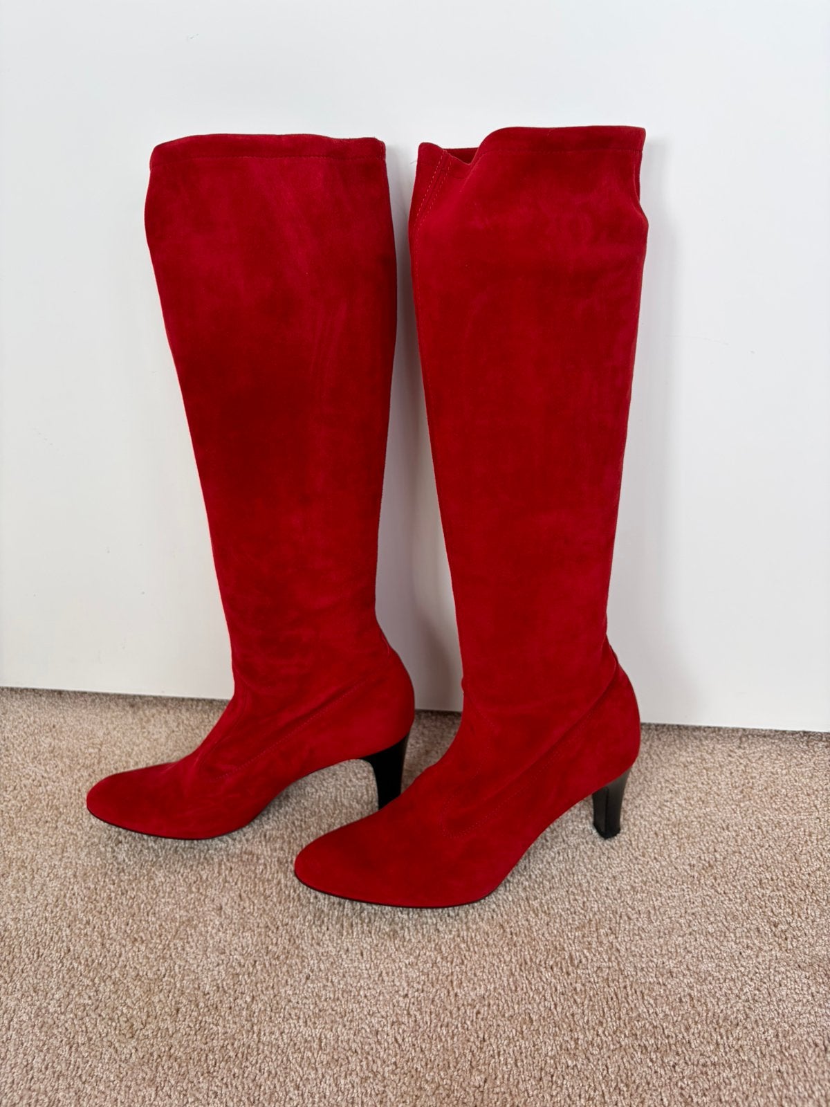 Laarzen rood suede Peter Kaiser mt 6,5, Kleding | Dames, Schoenen, Ophalen of Verzenden, Nieuw, Rood, Hoge laarzen