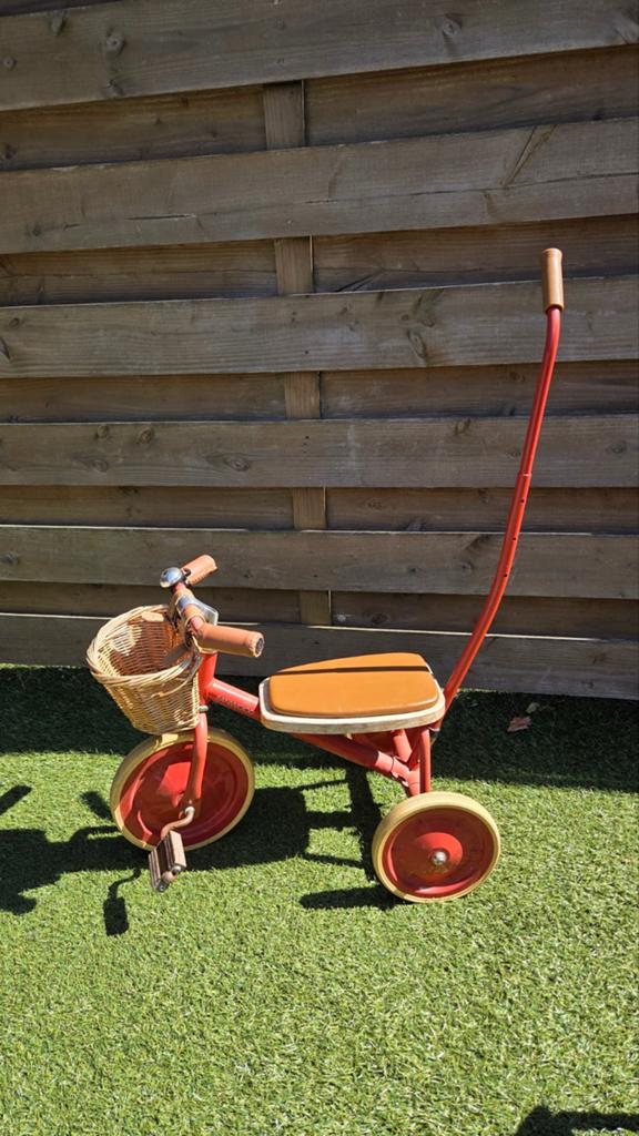 Vintage Banwood driewieler met duwstang en mandje, Fietsen en Brommers, Ophalen, Gebruikt, Banwood, Duwstang