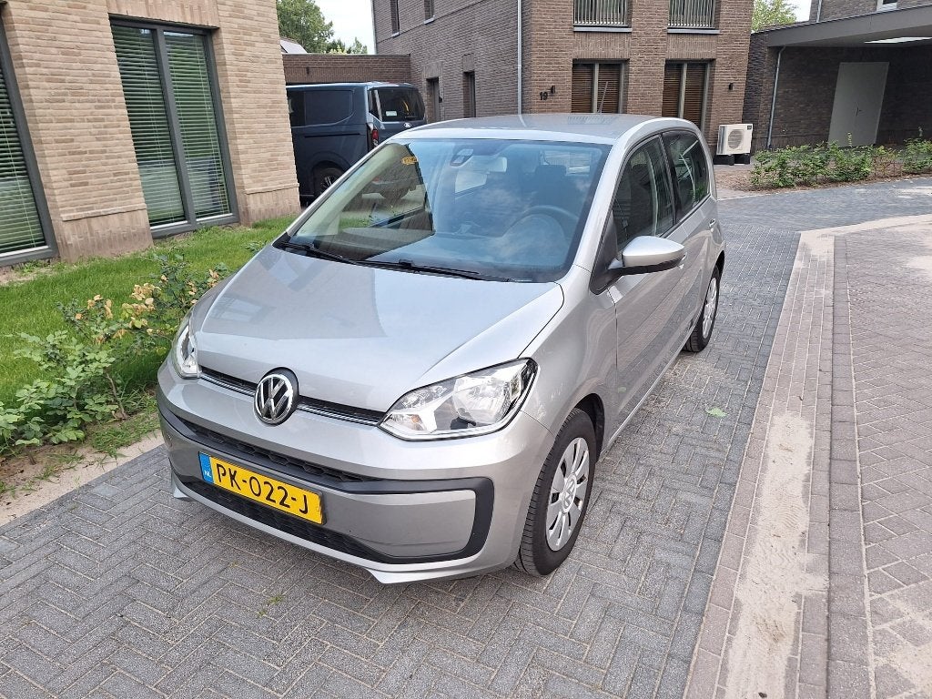 Volkswagen up! 44KW 5-DRS 2017 Grijs met Airco en Nieuwe APK, Auto's, Voorwielaandrijving, Stof, 4 stoelen, Origineel Nederlands