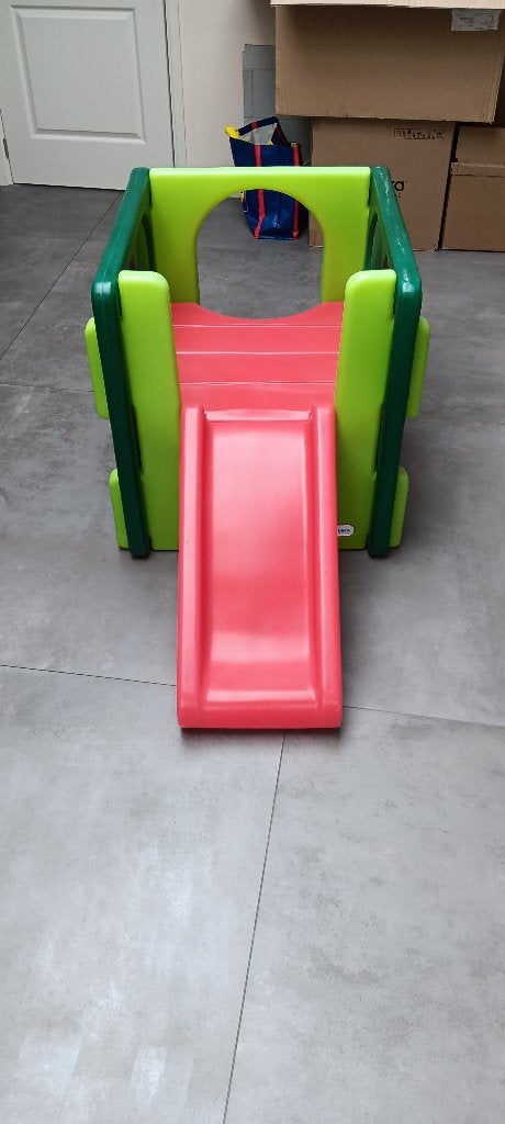Peuter glijbaan Little tikes activity gym klimtoestel, Kinderen en Baby's, Speelgoed | Buiten | Speeltoestellen, Ophalen, Zo goed als nieuw