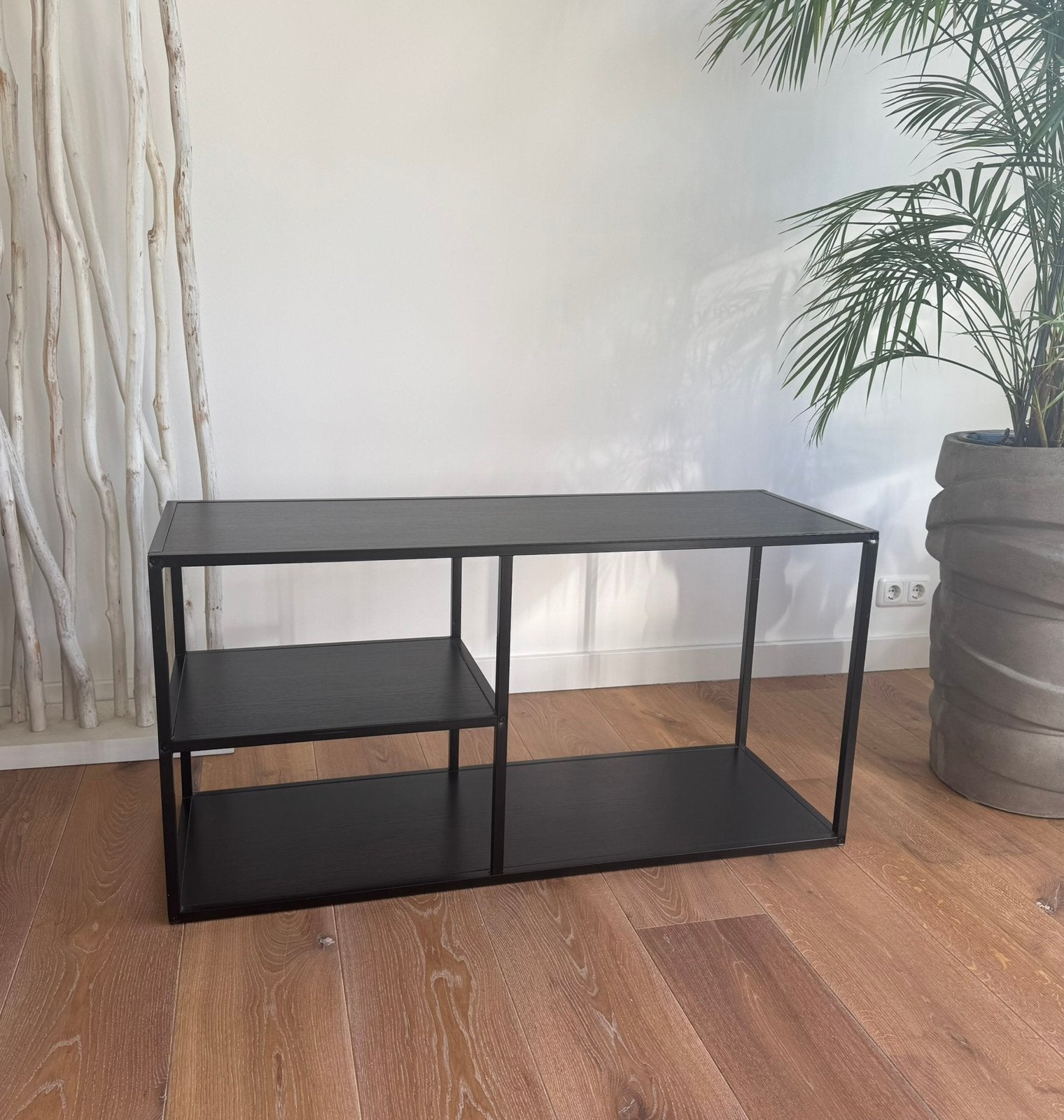 Zwarte vakkenkast / TV meubel, Ophalen, Zo goed als nieuw, 25 tot 50 cm, Minder dan 100 cm