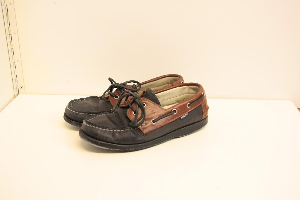 Mod8 leren bootschoenen. Donkerblauw met bruin. Maat 37., Gebruikt, Ophalen of Verzenden, Jongen, Schoenen