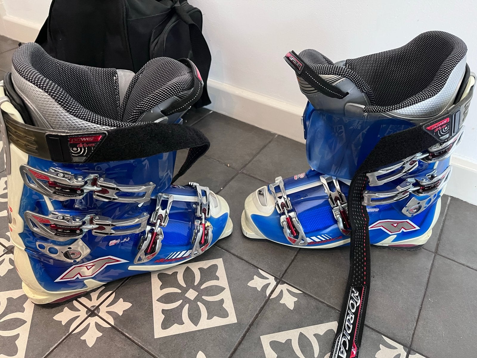 Thermische Skischoenen Maat 43-44, Sport en Fitness, Skiën en Langlaufen, Ophalen, 160 tot 180 cm, Gebruikt, Schoenen