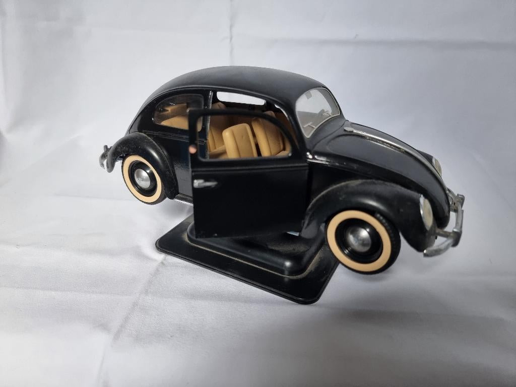 Maisto Kever 1951 (Schaal 1:18), Ophalen of Verzenden, Gebruikt, Auto, Maisto