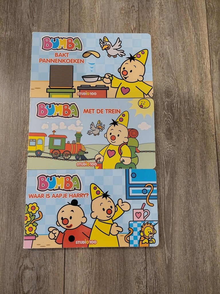 Bumba Boekjes Set: Bakken, Trein & Aapje Harry, Boeken, Kinderboeken | Baby's en Peuters, Ophalen, Studio 100, Zo goed als nieuw