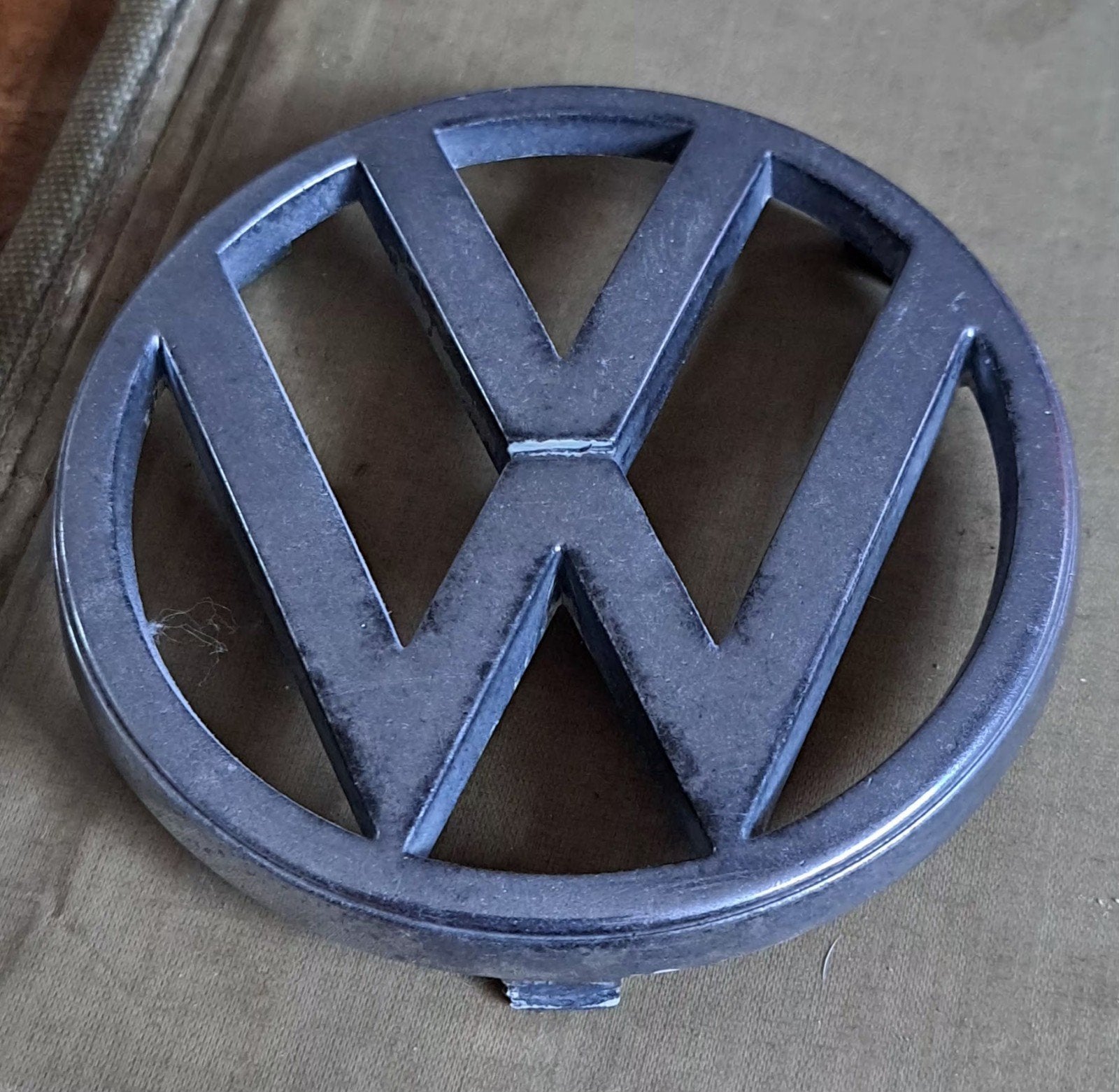 oud vw embleem jaren 80  voor golf / jetta .e.d, Ophalen of Verzenden, Nieuw