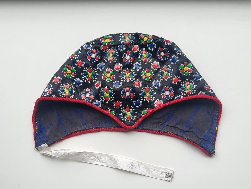 Oude Staphorster muts met stipwerk, Ophalen of Verzenden, Dames