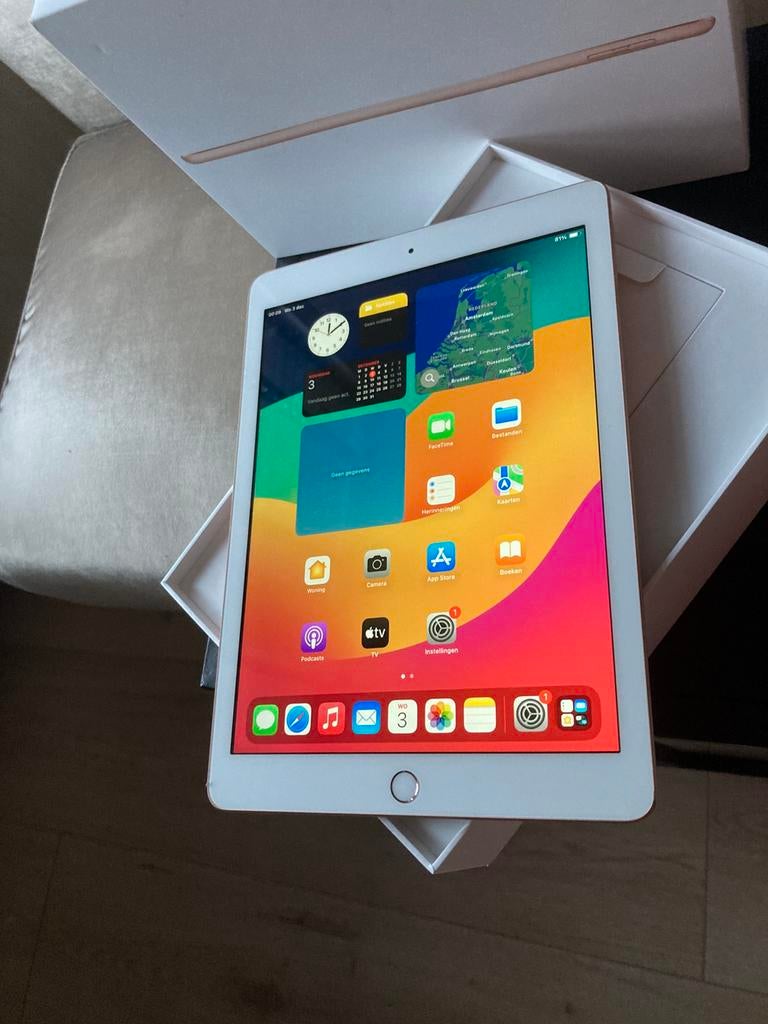 Apple IPad 6e Generatie Rosé Goud Zeer nette staat, Computers en Software, Apple iPads, 10 inch, 32 GB, Apple iPad, Ophalen of Verzenden