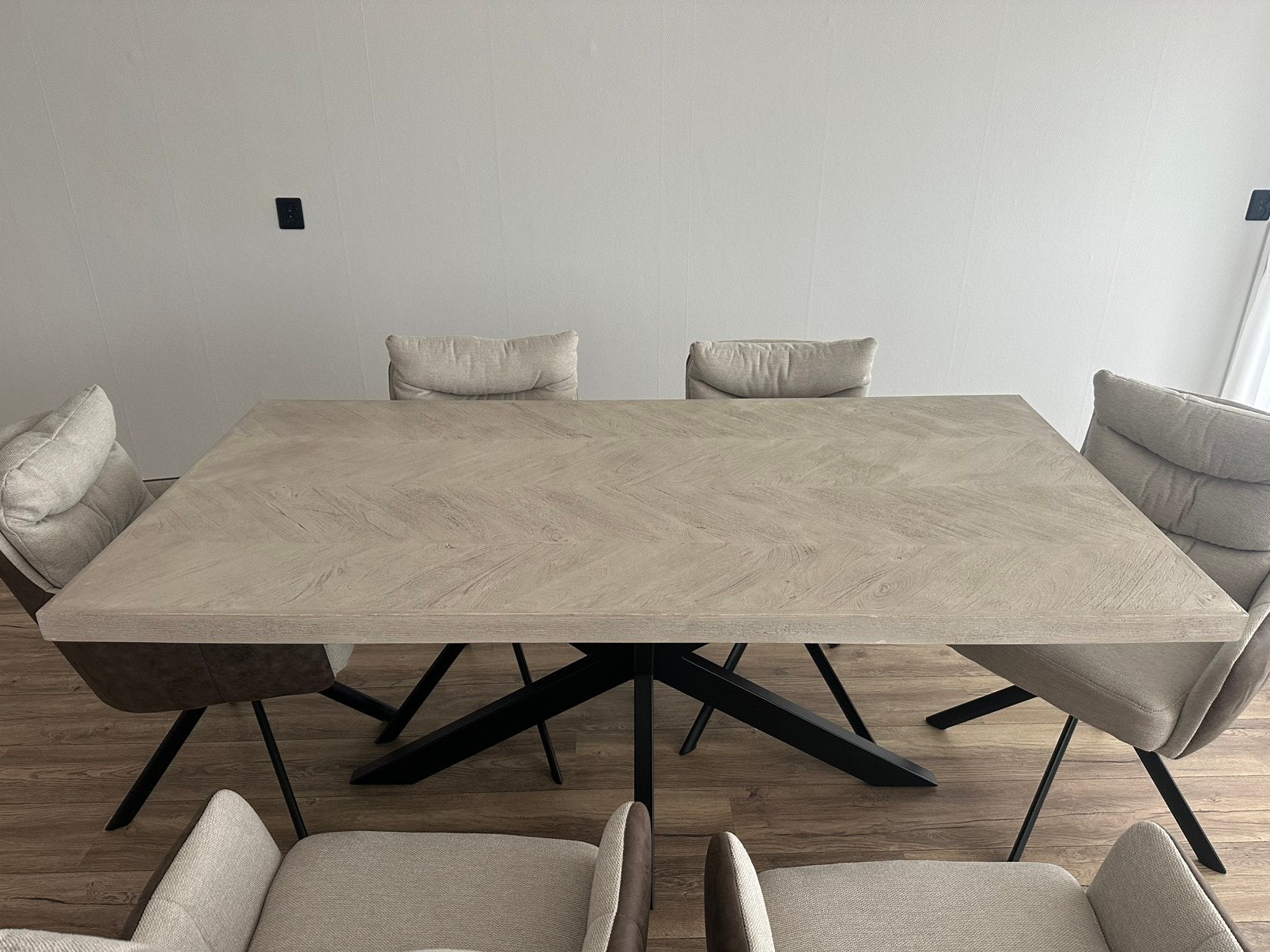 Houten eettafel wit/creme, Ophalen, 50 tot 100 cm, Zo goed als nieuw, 150 tot 200 cm