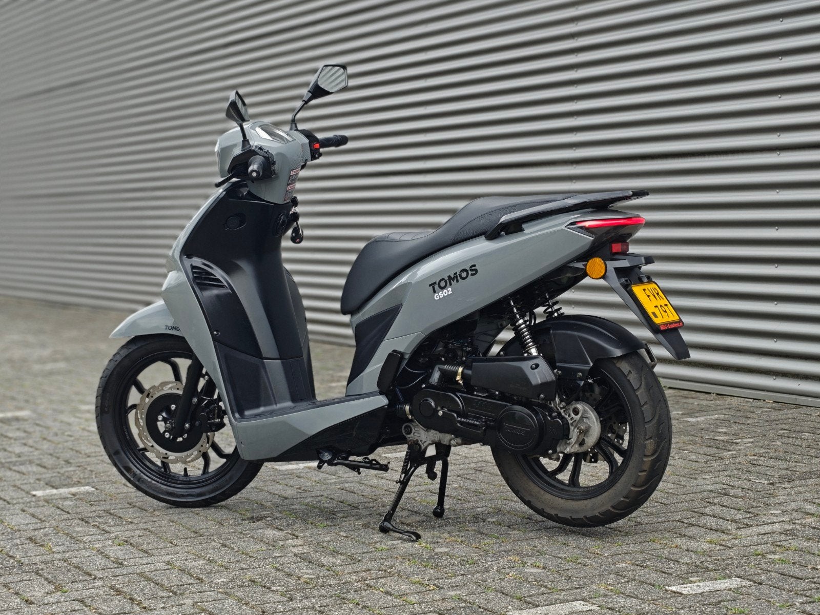 Tomos GS02 demo 45km scooter 1380km te koop, Fietsen en Brommers, Ophalen of Verzenden, Elektrisch