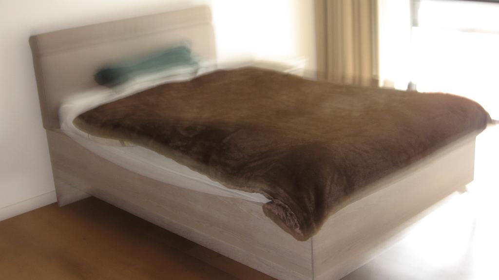 Gratis twijfelaar bed in grijs, Ophalen, Zo goed als nieuw, Twijfelaar, 120 cm