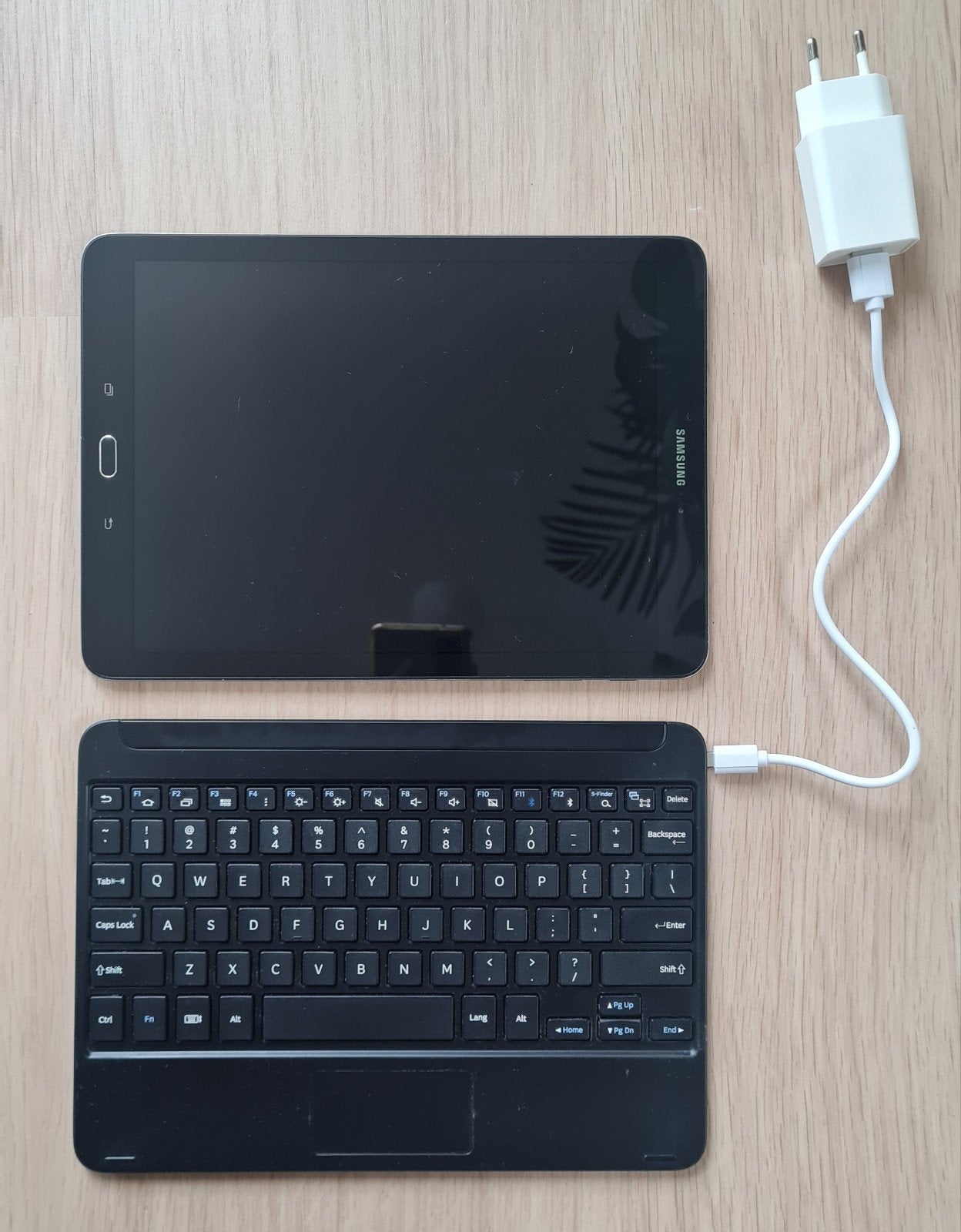 Samsung Galaxy Tab S2 met toetsenbord, etui en oplader, Gebruikt, 32 GB, Ophalen of Verzenden, Samsung