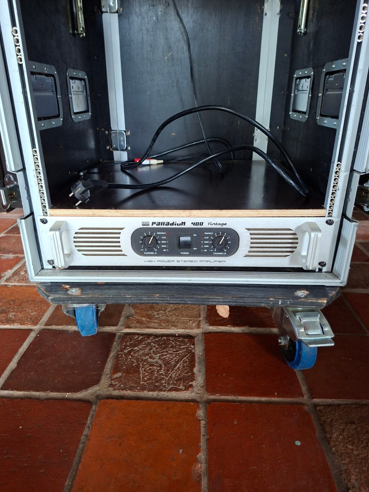 Palladium 400 Vintage High Power Stereo Versterker, Overige merken, Gebruikt, Ophalen of Verzenden, 120 watt of meer