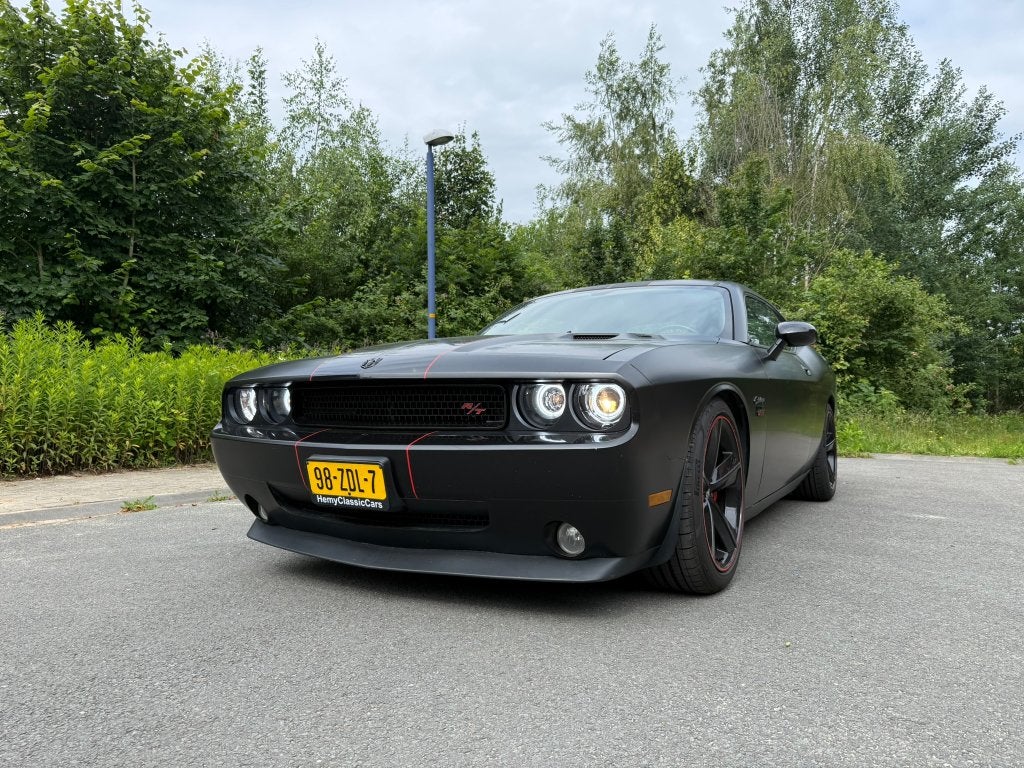 Dodge Challenger R/T 2010 Zwart handgeschakeld, Achterwielaandrijving, 5654 cc, Leder, Handgeschakeld