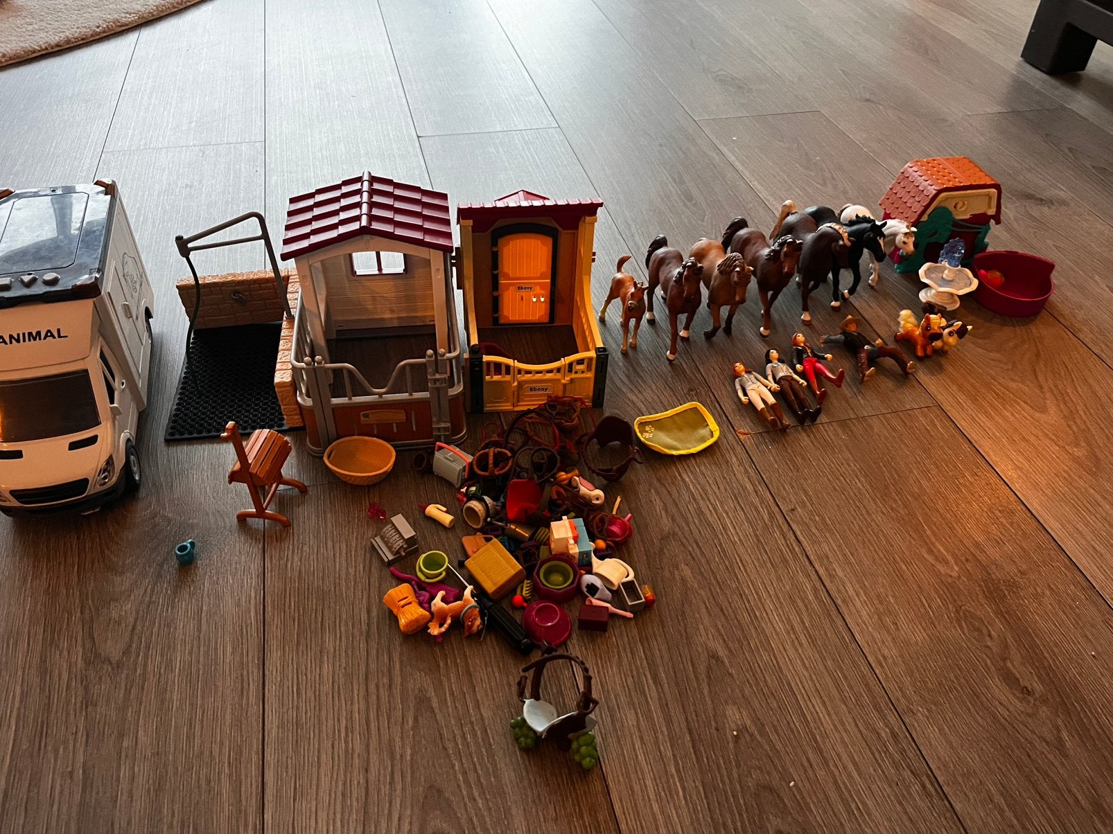 Schleich paarden en accessoires, Ophalen