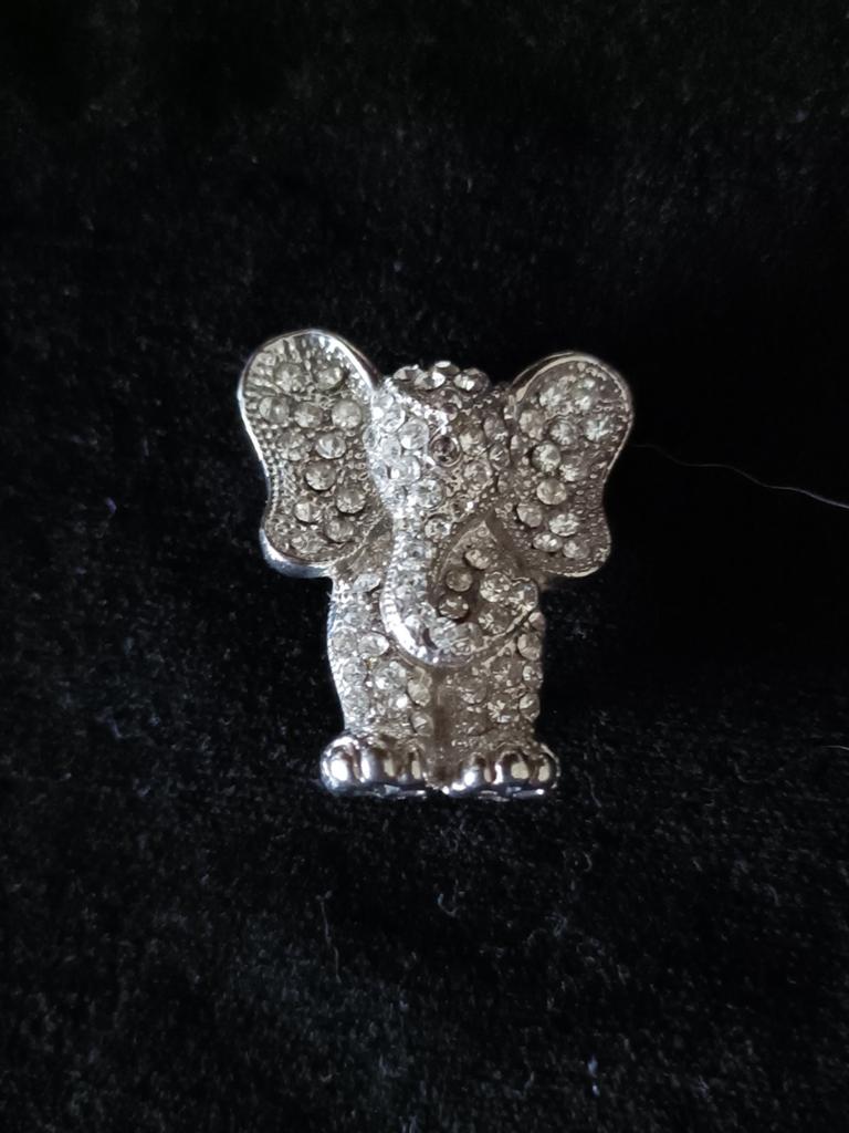 Vintage Zilveren Glaskristallen Olifant Broche, Met kristal, Gebruikt, Minder dan 4 cm, Ophalen of Verzenden