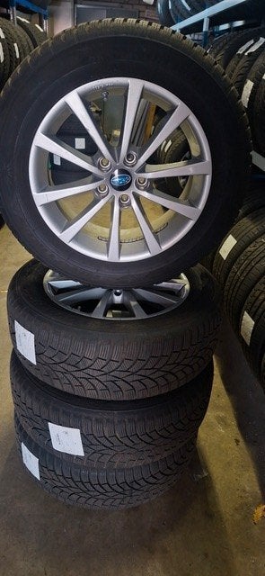 4 x Subaru velgen met winterbanden 17 inch, Ophalen, Gebruikt, Velg(en), 17 inch