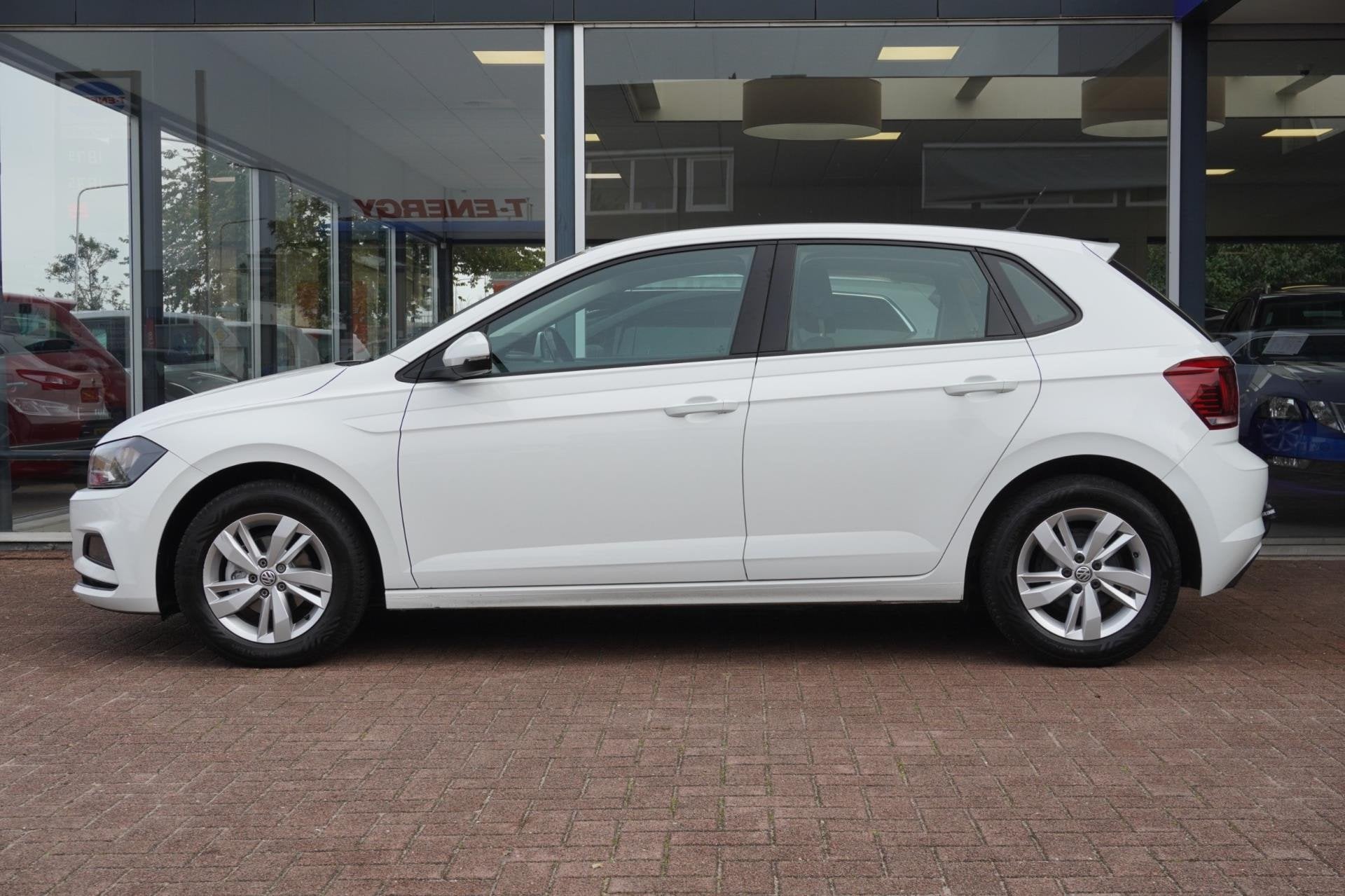 Volkswagen Polo 1.0 TSI Comfortline | 5deurs | Navigatie | E, Auto's, Dealer onderhouden, Stof, Gebruikt, Origineel Nederlands