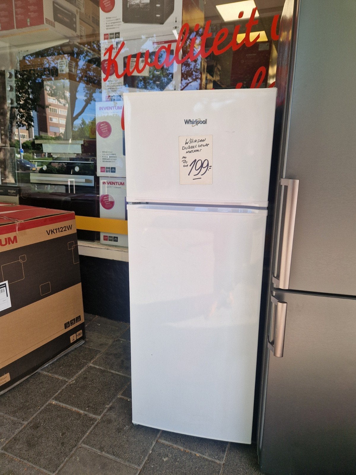 Nieuwe Whirlpool Dubbeldeur Koelkast Wit - €199, Witgoed en Apparatuur, Ophalen, 200 liter of meer, 60 cm of meer, Met aparte vriezer