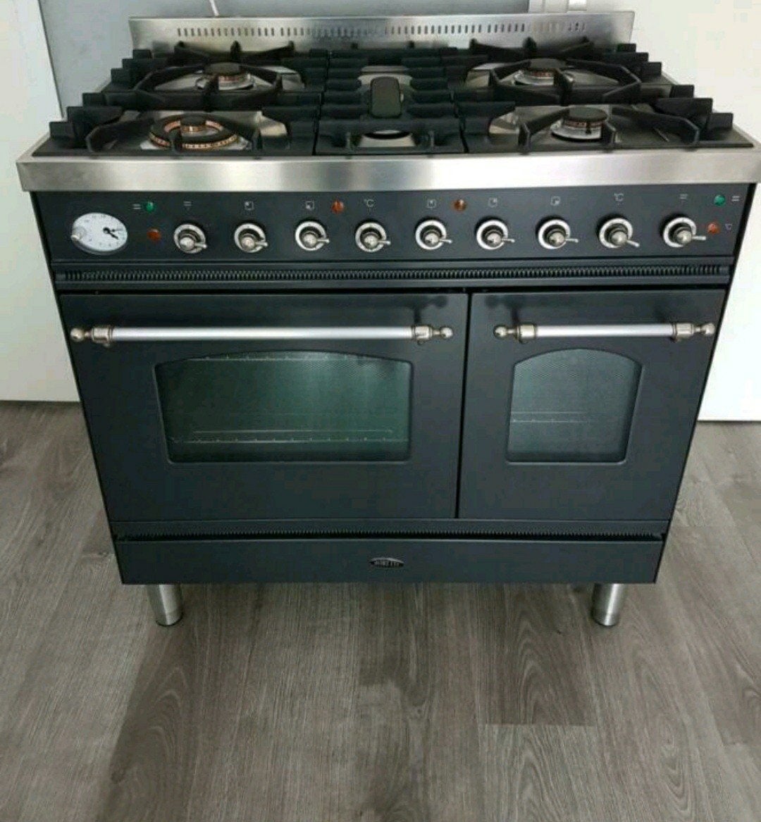 fjin werkende Boretti antraciet kleur fornuis 5,pits 90cm br, 60 cm of meer, Grill, Ophalen of Verzenden, Zo goed als nieuw