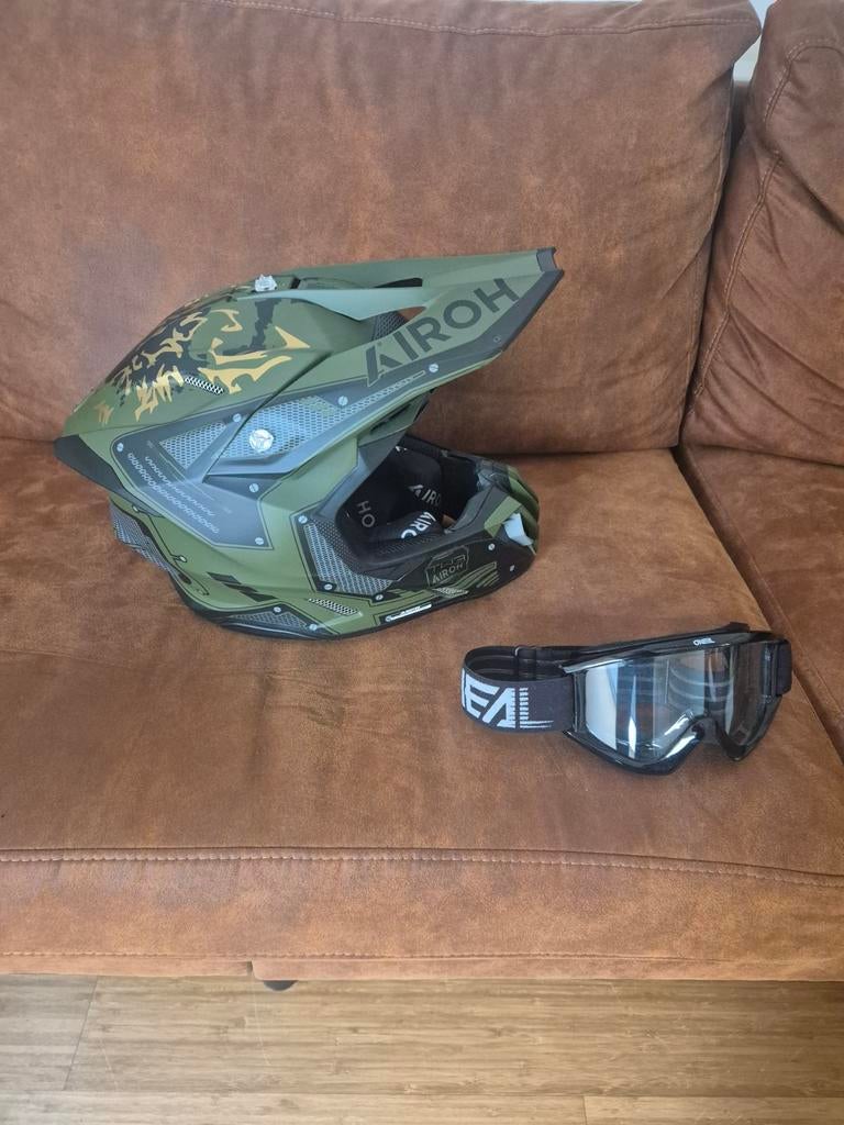 Airoh Twist Militaty Wolf Crosshelm S, Motoren, Offroadhelm, Ophalen of Verzenden, S, Nieuw met kaartje
