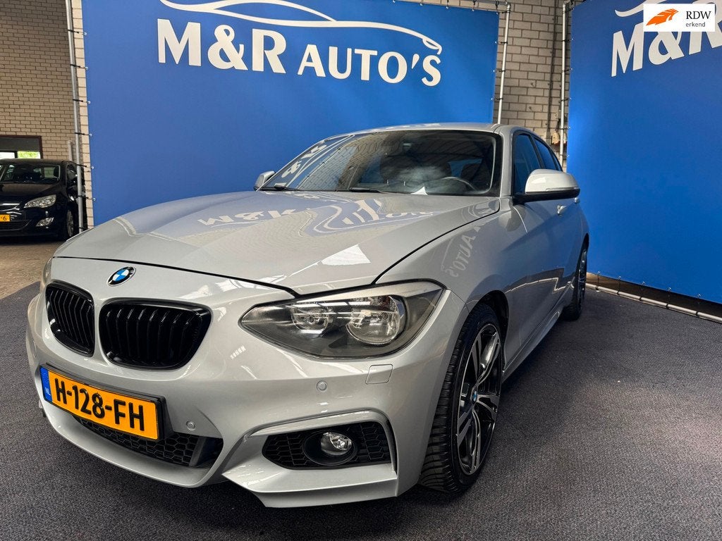 BMW 1-serie 118i Business Automaat Nieuwe APK, Euro 5, Gebruikt, 4 cilinders, 170 pk