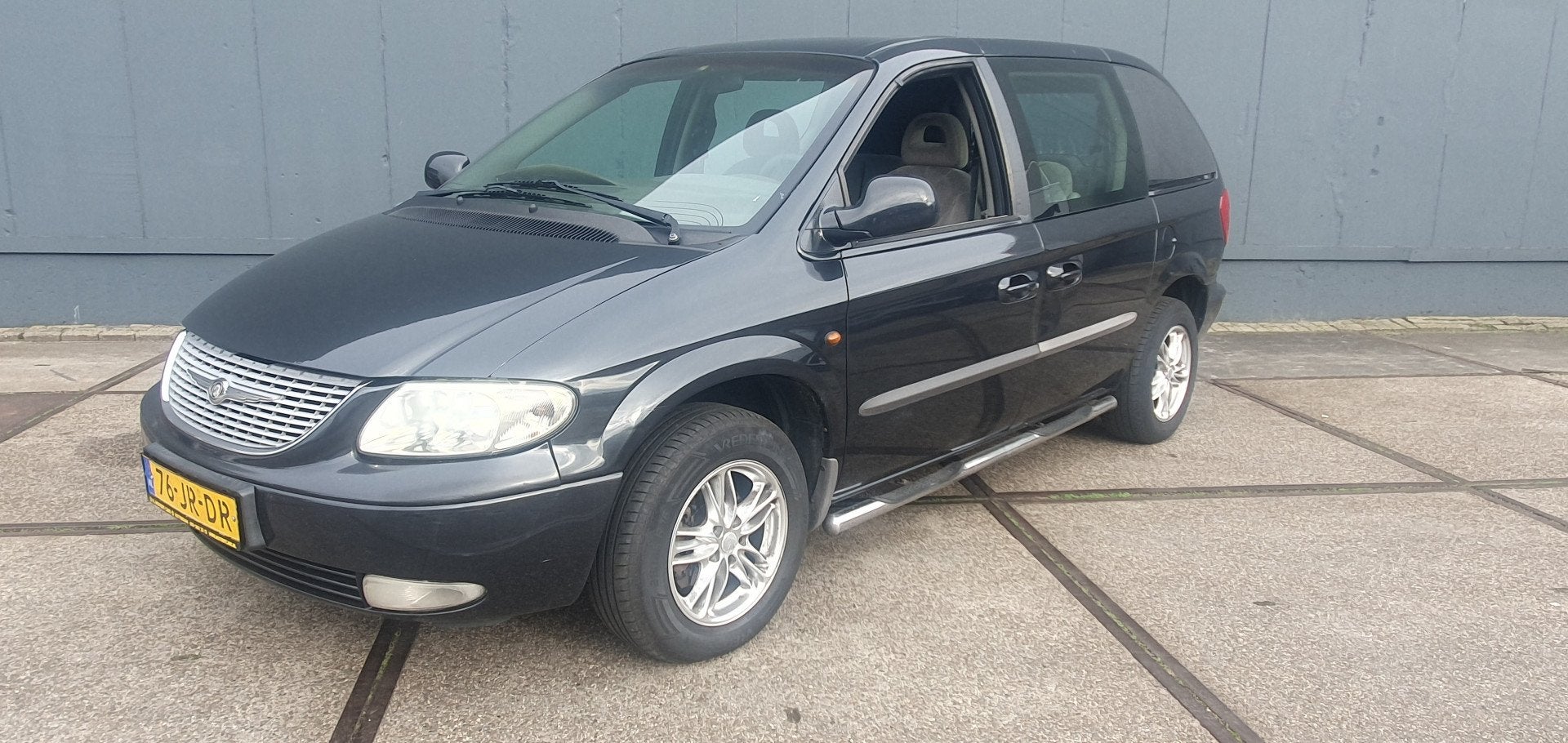Chrysler Grand Voyager 2.4i SE Luxe *Airco *Chrome Side bars, Voorwielaandrijving, 450 kg, Gebruikt, 4 cilinders