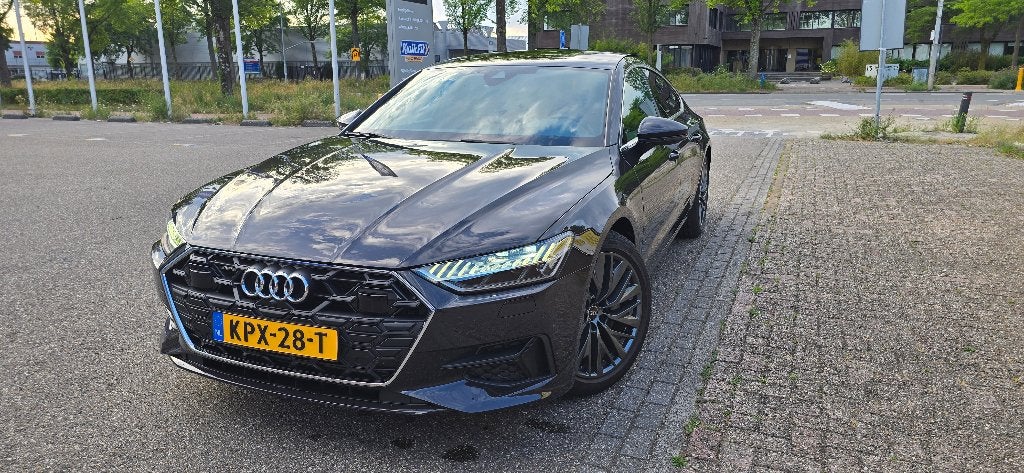 Audi A7 50 Tfsi e Quattro 299pk S Tronic 2025 Bruin, 4 cilinders, Leder, Bedrijf, Vierwielaandrijving