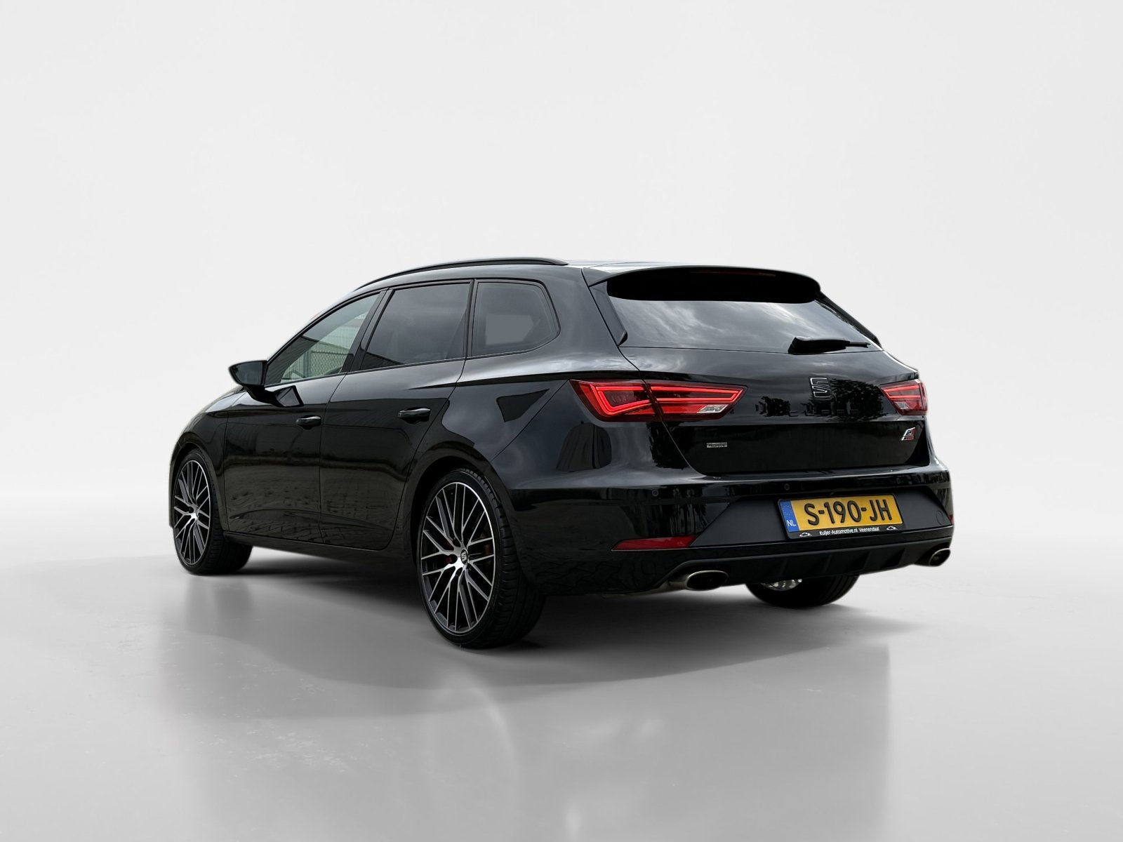Seat Leon ST 2.0 TSI CUPRA 300 4DRIVE Automaat / Pano / Seat, Automaat, Gebruikt, 4 cilinders, 1984 cc