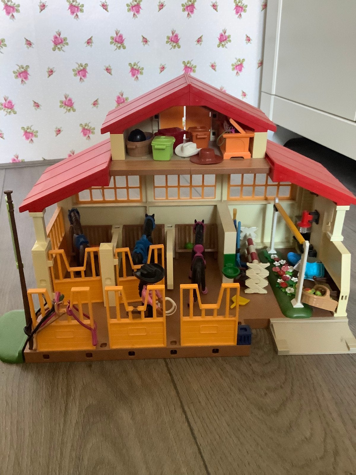 Playmobil manege 4190, Gebouw, Complete set, Ophalen of Verzenden, Zo goed als nieuw