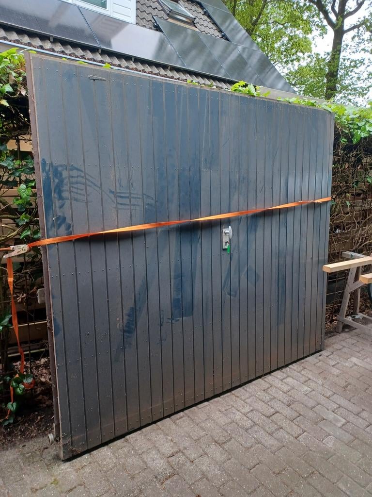 Houten Garagedeur 236x208 cm - Robuust en Duurzaam, Ophalen