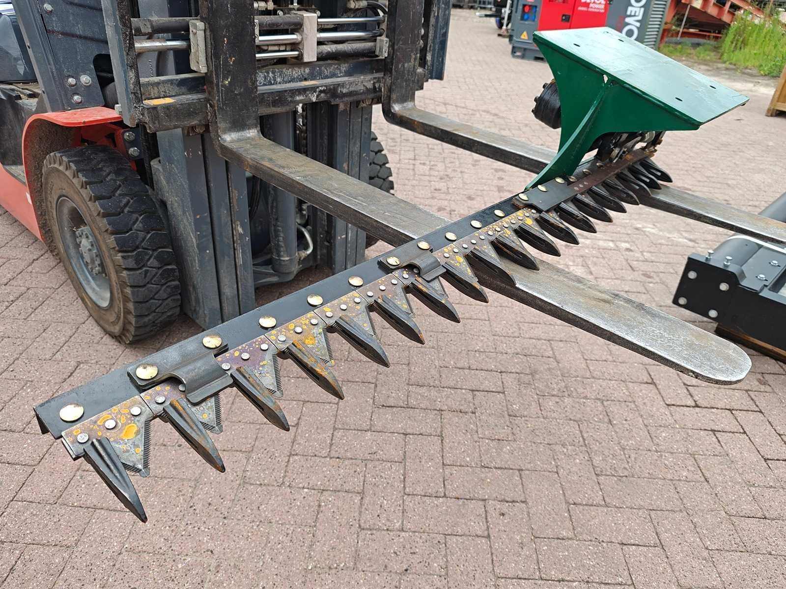 2025 - EF-150 - Heggenschaar minigraver, Zakelijke goederen, Overige typen