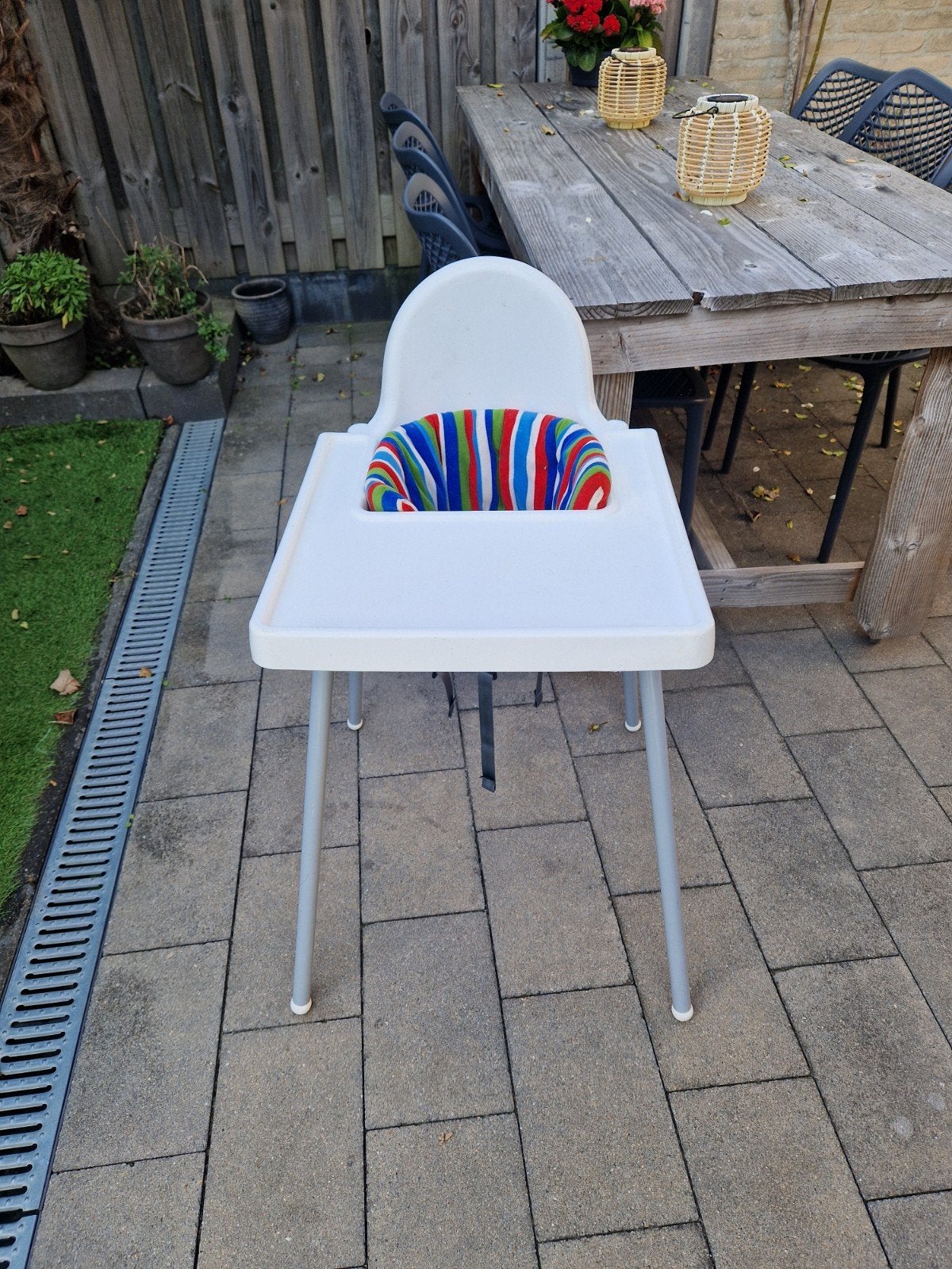 ikea kinderstoel met verkleiningskussen, Ophalen, Gebruikt, Overige typen, Afneembaar eetblad