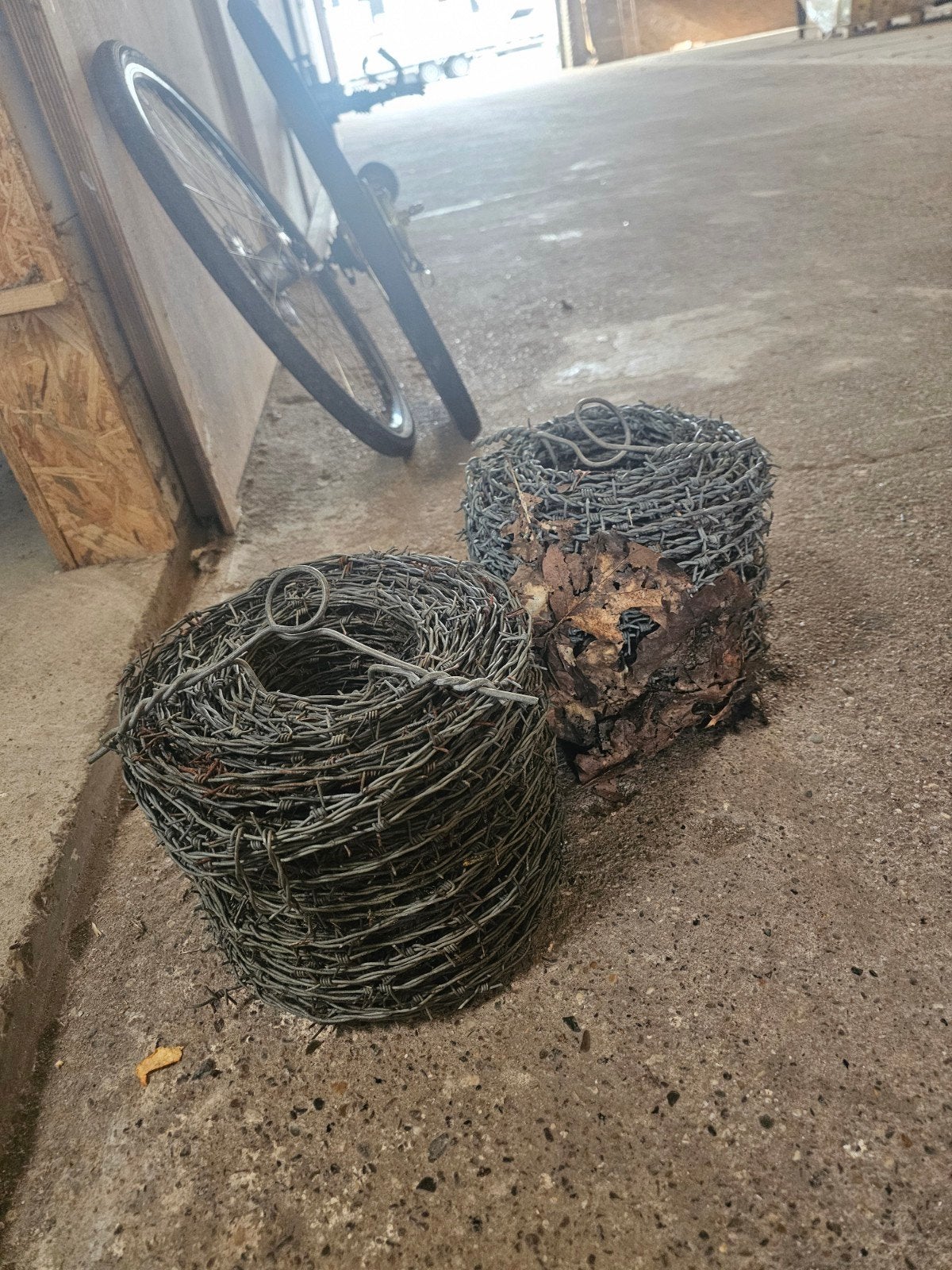 Prikkeldraad rollen - Gebruikt, Tuin en Terras, Ophalen of Verzenden, Gebruikt, 20 meter of meer, Prikkeldraad