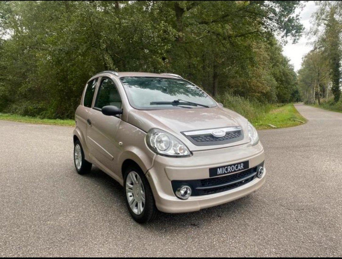 Microcar M.GO automaat, Ophalen, 16 km/u of meer, 46 km of meer, Gebruikt
