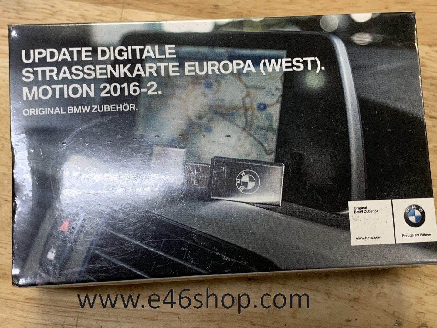 BMW USB NAVIGATIE UPDATE 65902413683, -, -, Nieuw, Ophalen of Verzenden