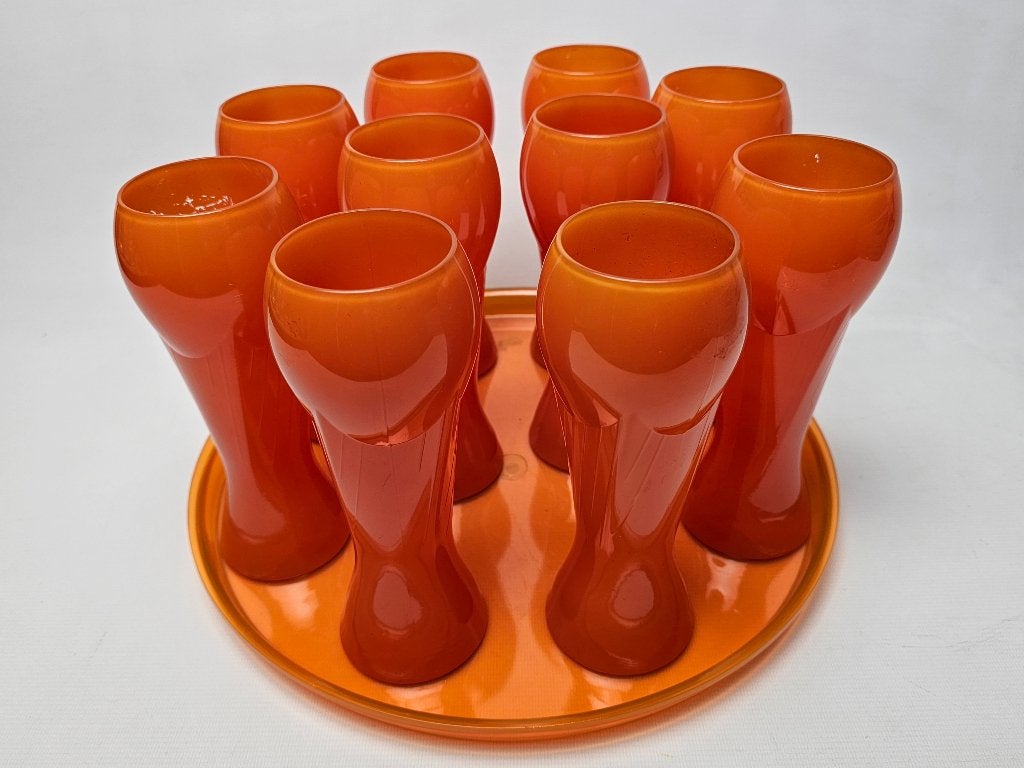 # 10 Vintage oranje glazen. glas of vaasjes. Leuk bij WK, EK, Ophalen of Verzenden, Gebruikt, Bierglas