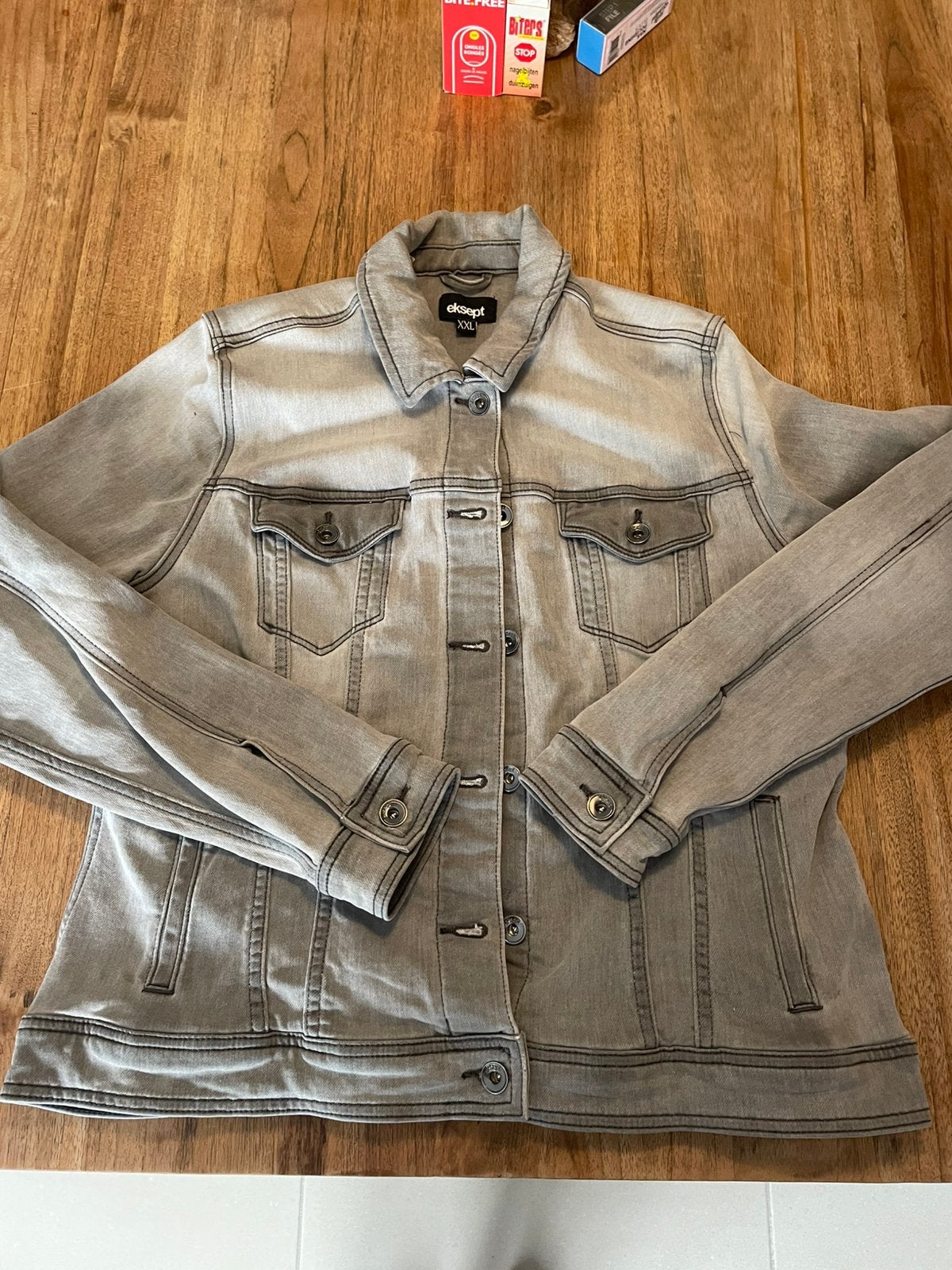 Zgan spijkerjasje jogstof eksept shoeby grijs xxl, Kleding | Dames, Ophalen of Verzenden, Zo goed als nieuw, Maat 46/48 (XL) of groter