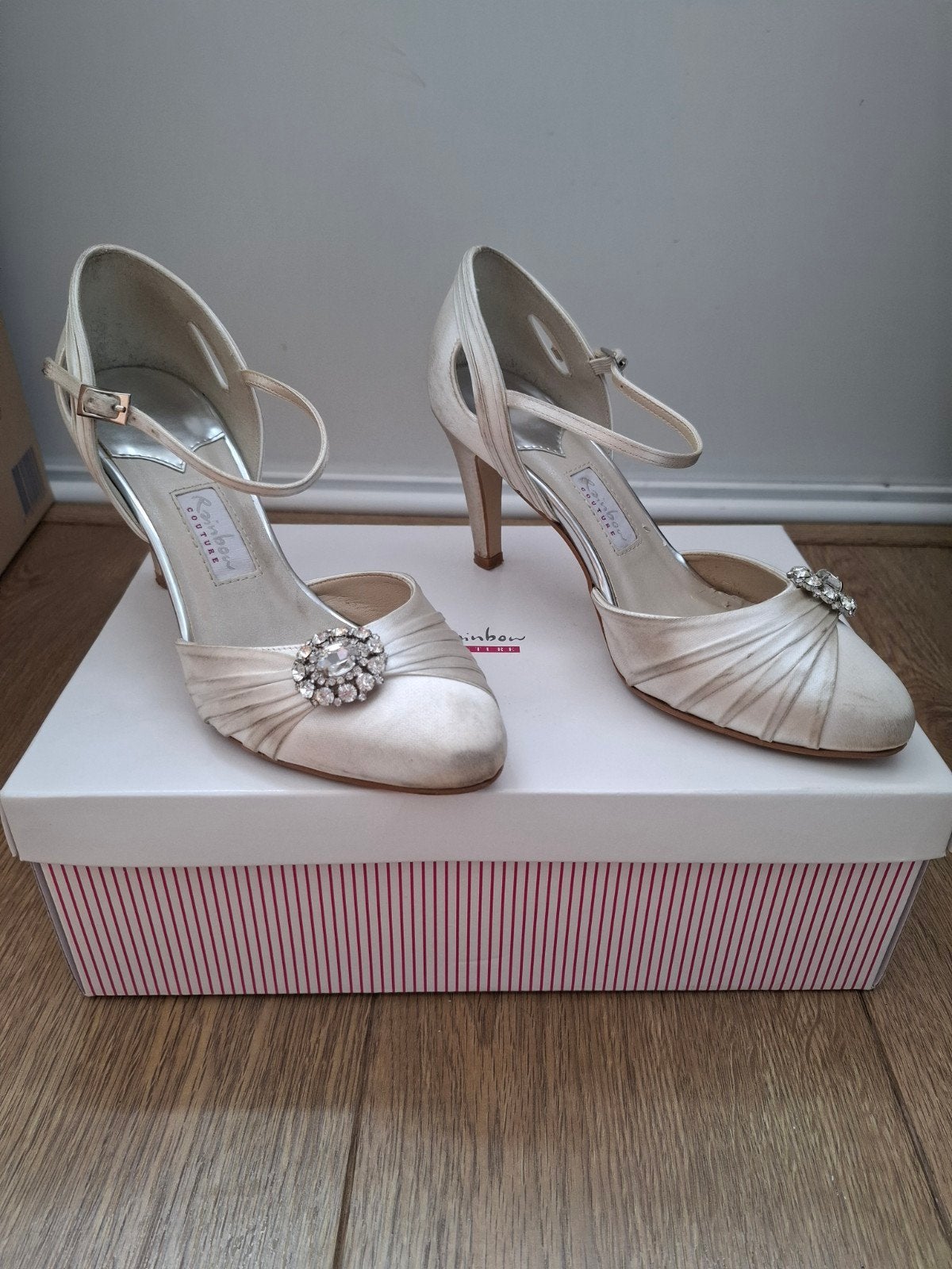 Trouwschoenen Rainbow Couture maat 37, Ophalen, Rainbow, Pumps, Wit