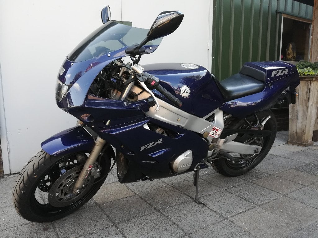 Yamaha FZR 600, 4 cilinders, Motorrijbewijs A, Gebruikt, Meer dan 35 kW