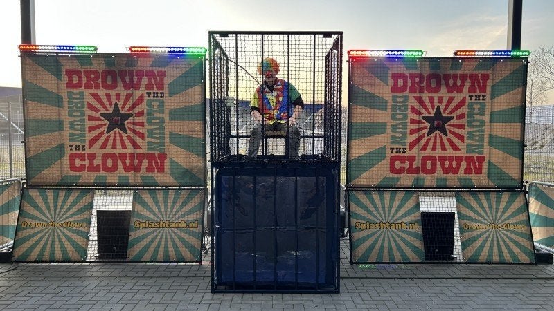 Foto 7 van Dunk tank verhuur