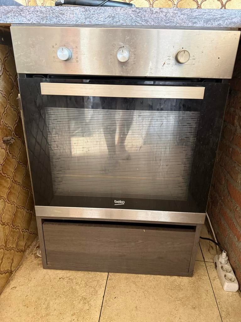 Beko oven, Witgoed en Apparatuur, Ovens, Ophalen, Gebruikt, Inbouw, Oven