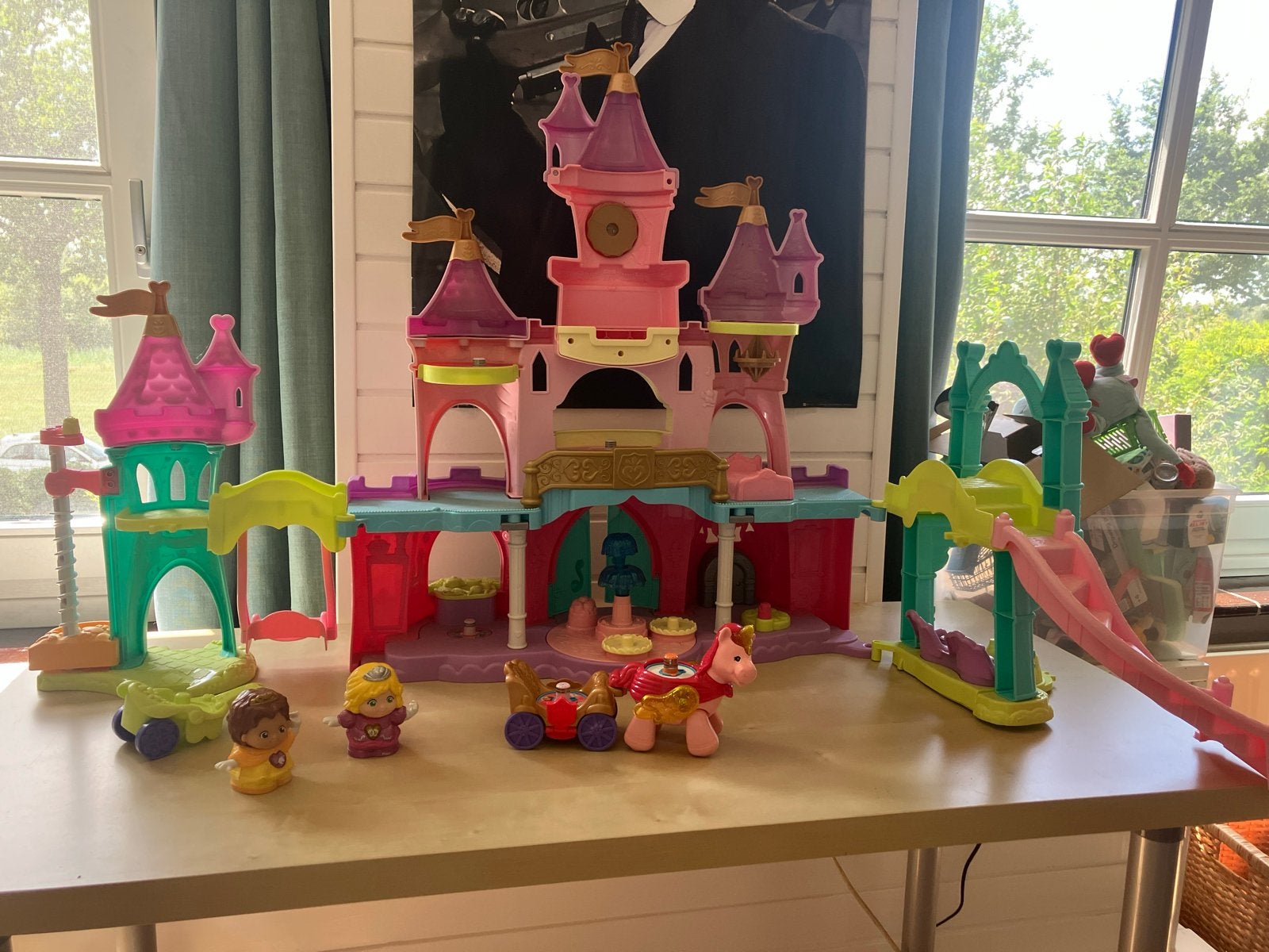 Fisher-Price Little People Kasteel met accessoires, Kinderen en Baby's, Speelgoed | Overig, Zo goed als nieuw, Jongen of Meisje