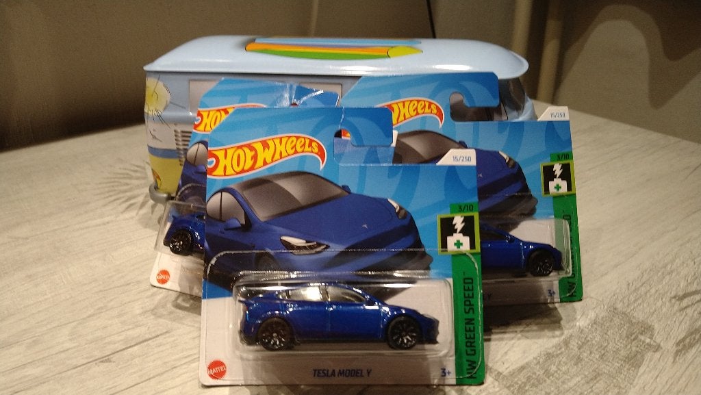 Hot Wheels Tesla Model Y Blue 1/64, Hobby en Vrije tijd, Modelauto's | Overige schalen, Ophalen of Verzenden, Nieuw, Auto